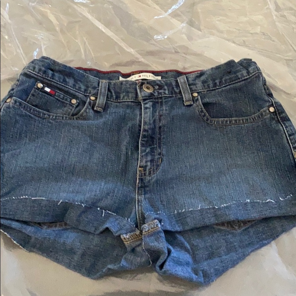 Tommy Shorts
